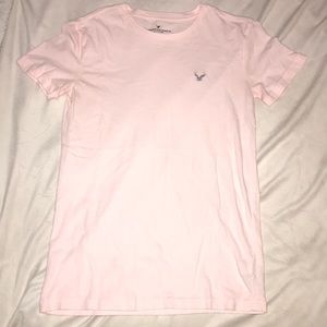 American Eagle light pink t shirt